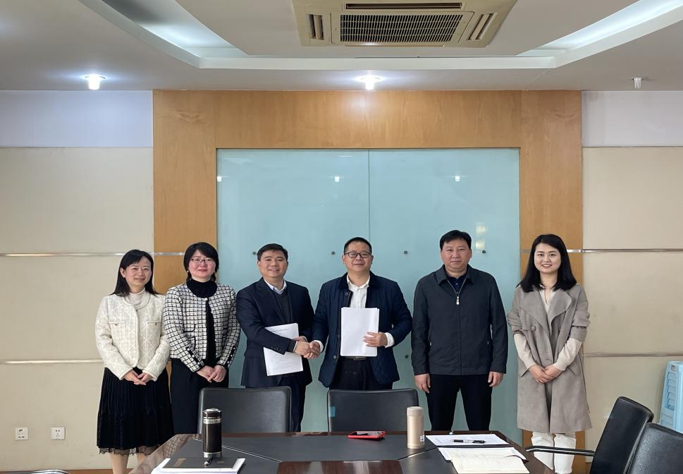 我校与中共重庆市沙坪坝区委党校签署战略合作协议