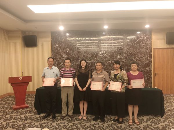 微信图片_20180713155600_副本.jpg