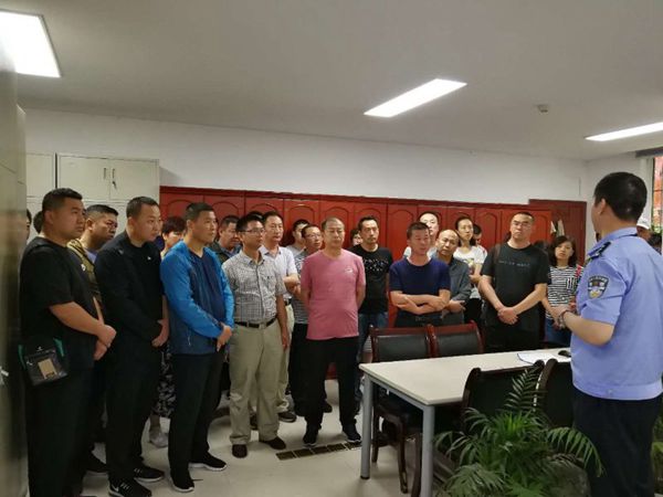 微信图片_20180602123436_副本.jpg